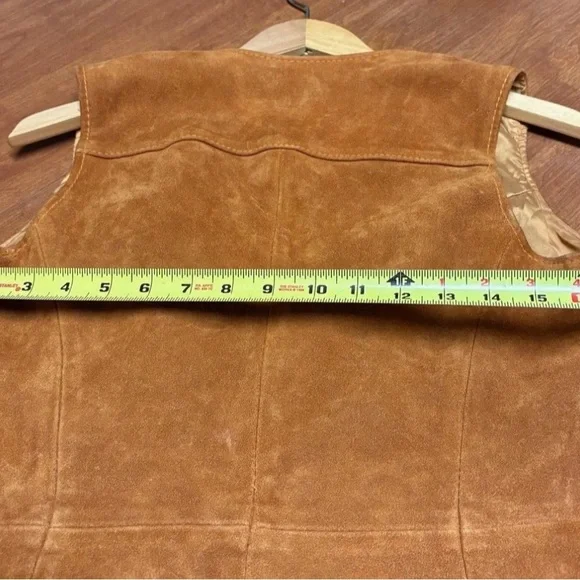 Vintage “The Tannery” Montgomery Ward Brown Suede Leather 70’s 60’s Fringe Vest - Picture 11 of 16